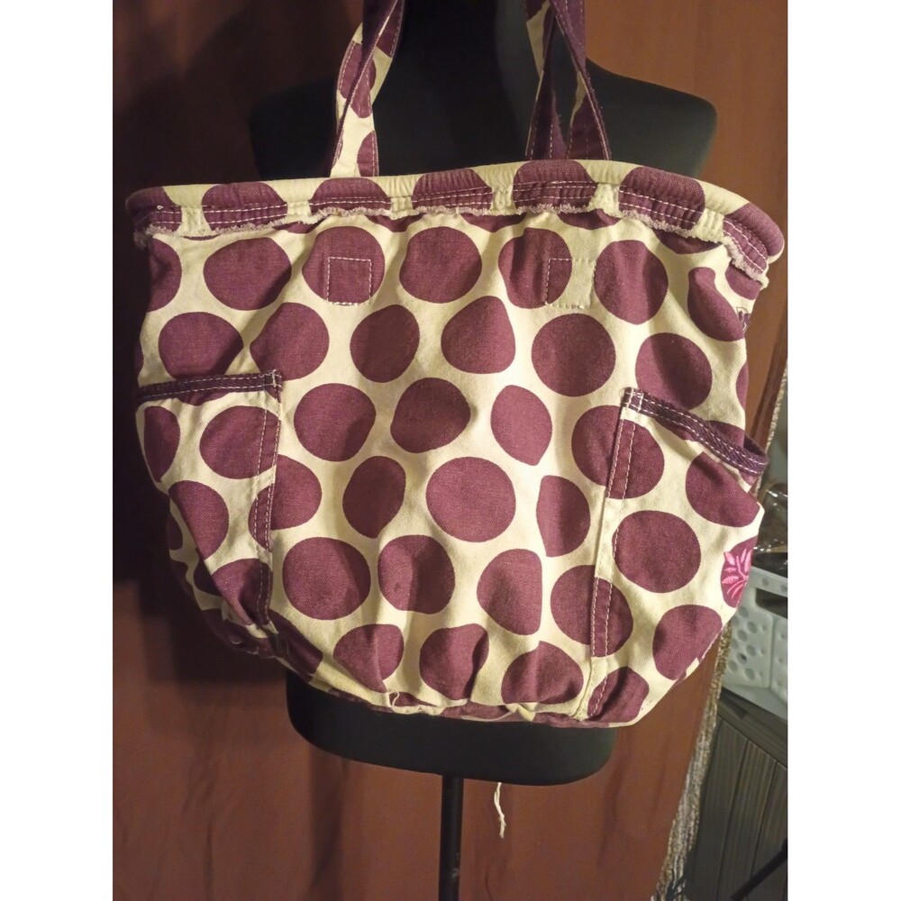 Thirty-One Gifts Retro Metro line,side pockets and shoulder straps Read Descript